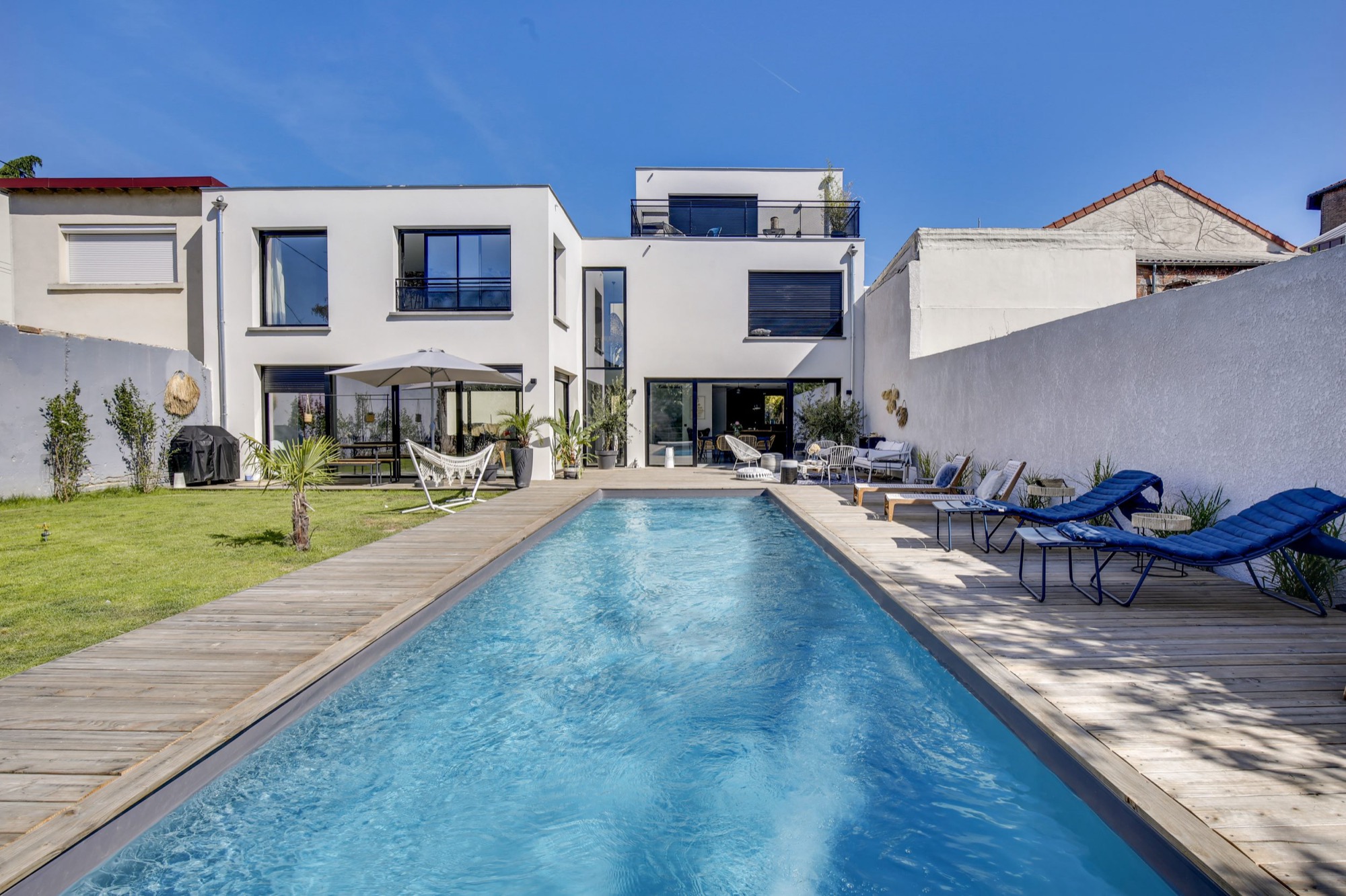 Maison contemporaine & piscine